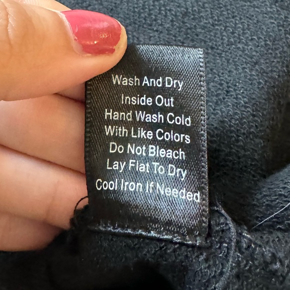 Blu Pepper Embroidered Floral Top - Picture 5 of 6